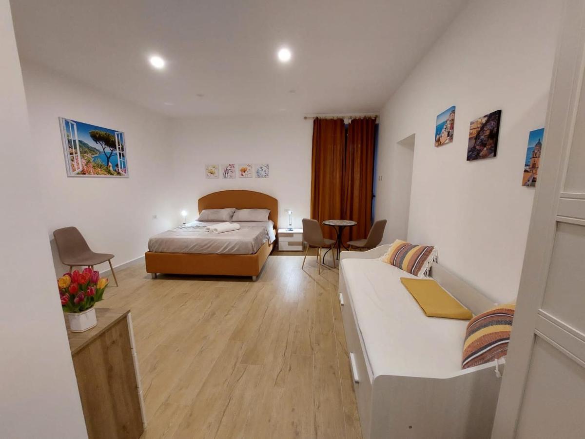 B&B Terrazza In Centro Castellammare di Stabia Esterno foto